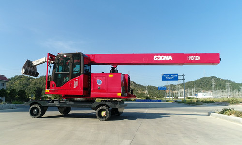 HNBR360旋(xuan)轉(zhuan)扒渣車